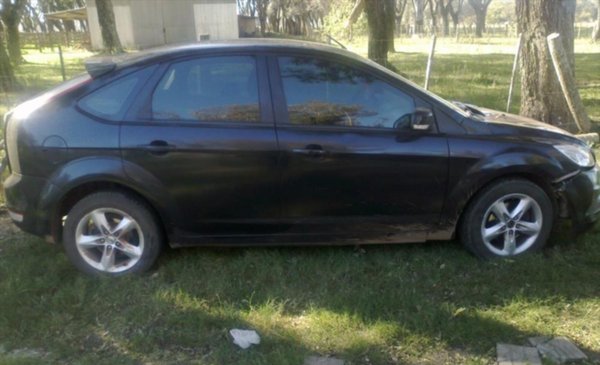  Hallaron en Mercedes un auto que fue robado en Buenos Aires - El litoral