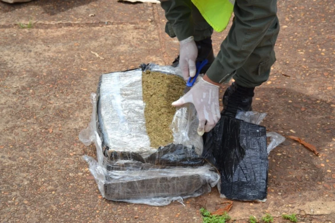 Un camionero fue detenido con más de 70 kilos de droga