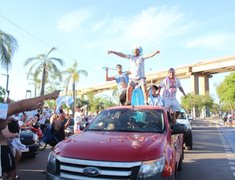 Festejos en Corrientes del triunfo de Argentina contra México